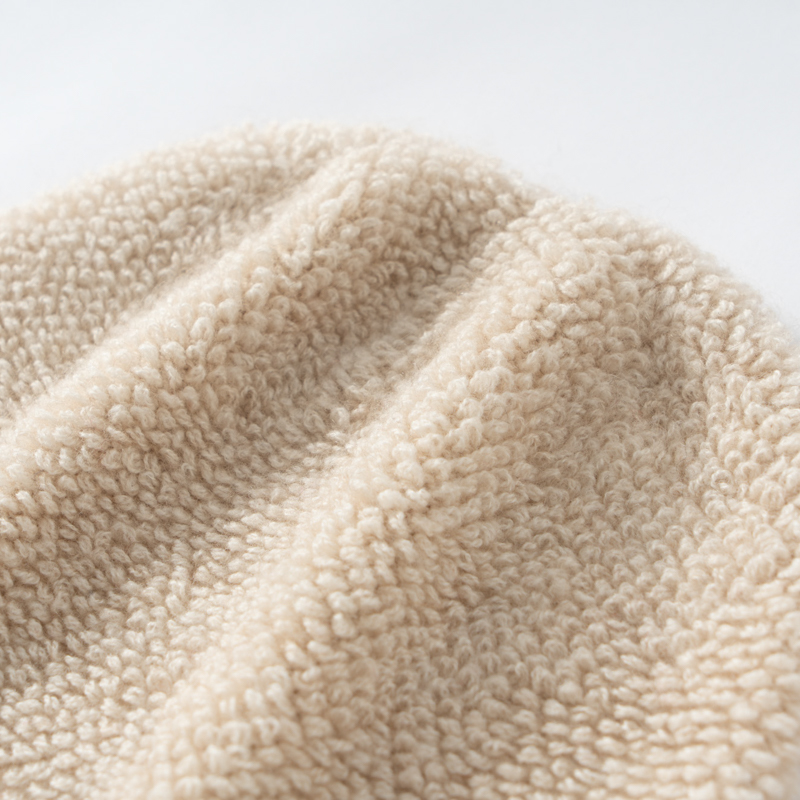 Nieuwe herfst-winter 100% pure - Beanie Cuffed Knit recensie en prijs
